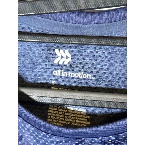 All in Motion Men's Short Sleeve Seamless T-Shirt, Blue, Size S, NWT - Picture 3 of 5